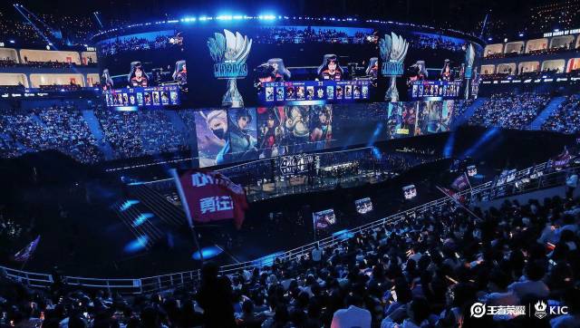 业赛场的快 业赛场的快