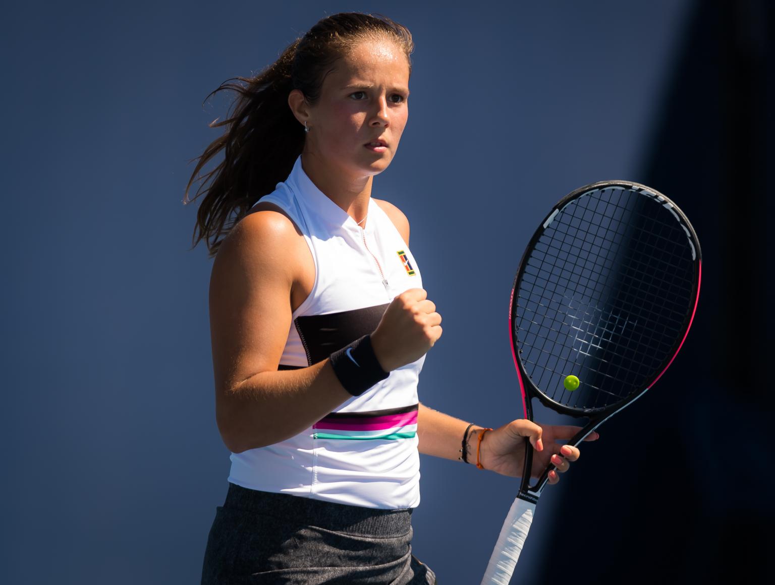 媒体持续关 媒体持续关