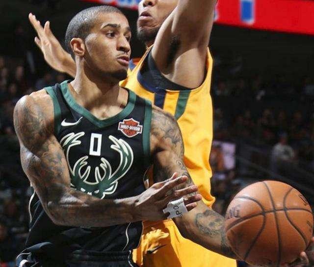 中场核心 中场核心