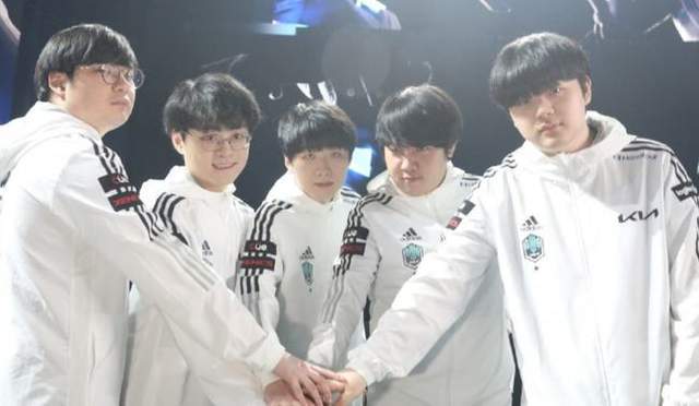 来自英超的 来自英超的