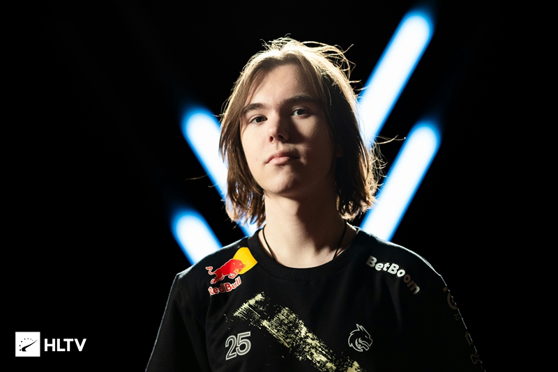 上的支柱 上的支柱