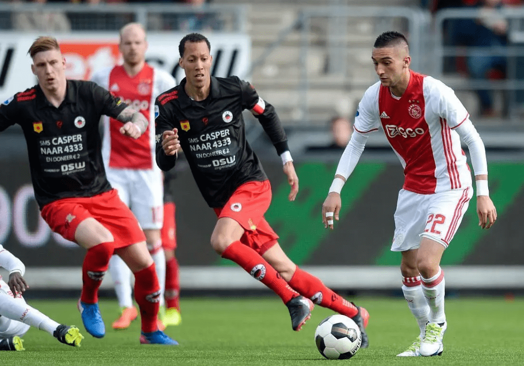 于许多跳水 于许多跳水